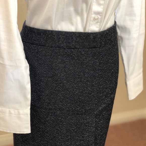 Ann Taylor Pencil Skirt - Picture 3 of 5